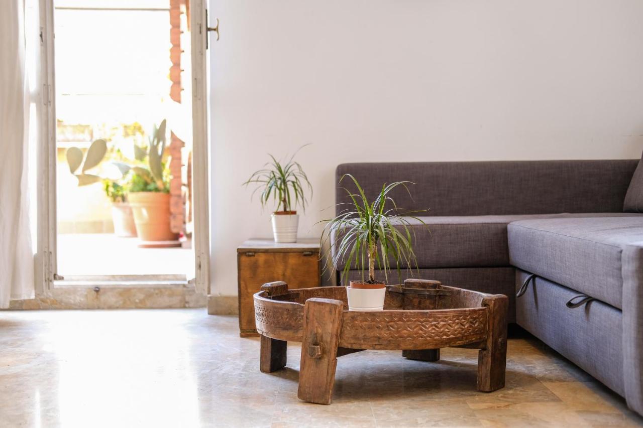 Spacious Apartment With Big Terrace At Colosseum Roma Eksteriør bilde